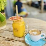 petit déjeuner café jus d'orange